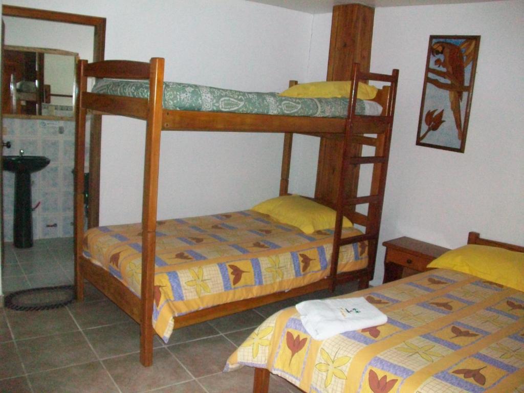 Hostal Las Palmas Puyo Exteriör bild